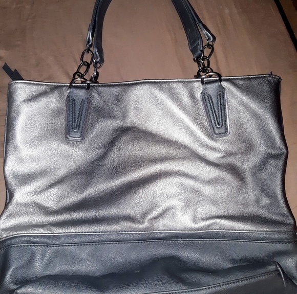 Simply Vera Vera Wang Catherine Tote - Picture 3 of 4